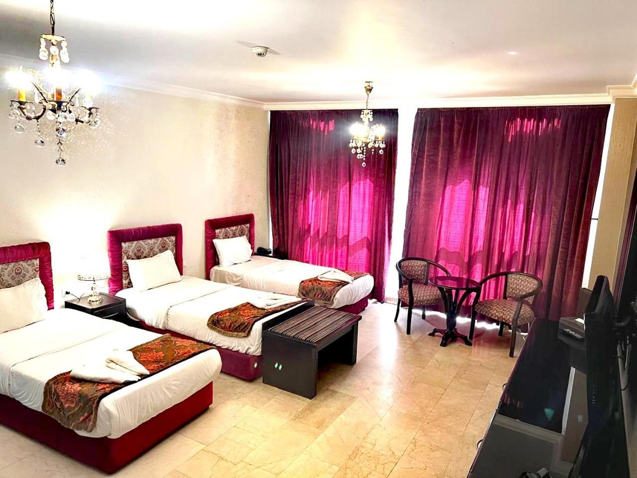 Queens Suite Hotel Beirut Ngoại thất bức ảnh