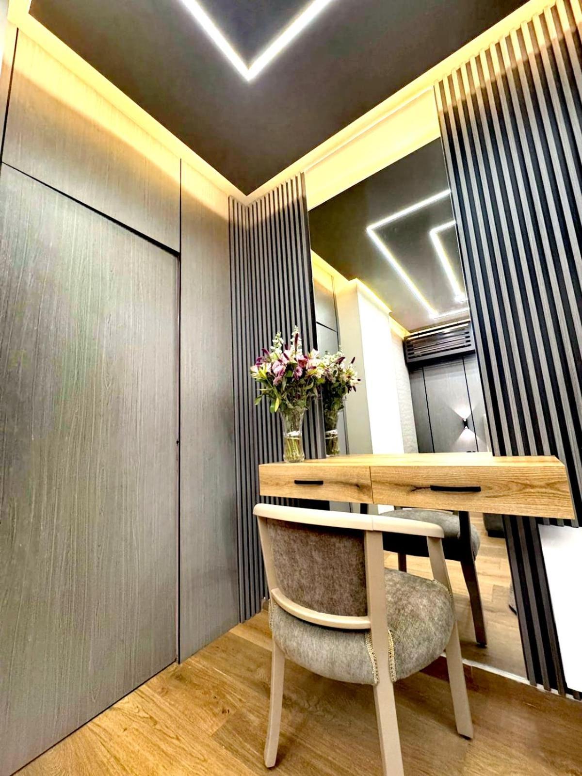 Queens Suite Hotel Beirut Ngoại thất bức ảnh