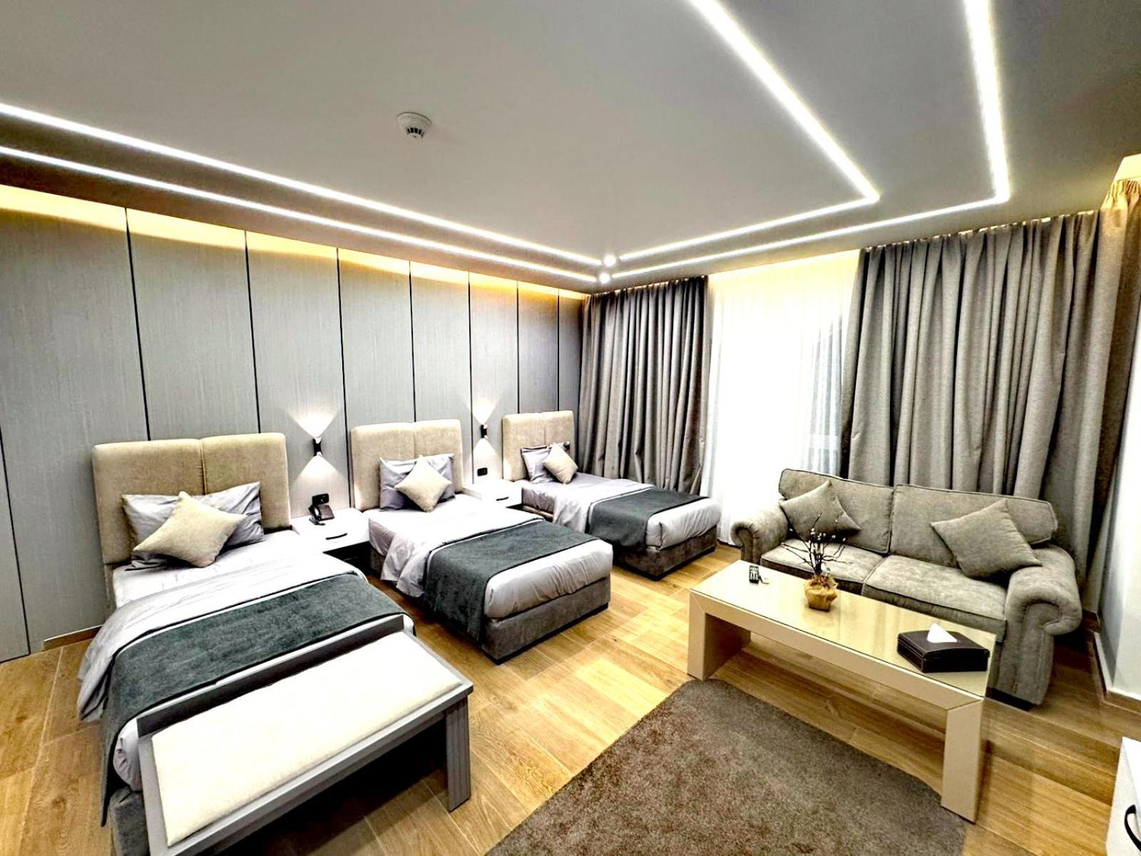 Queens Suite Hotel Beirut Ngoại thất bức ảnh
