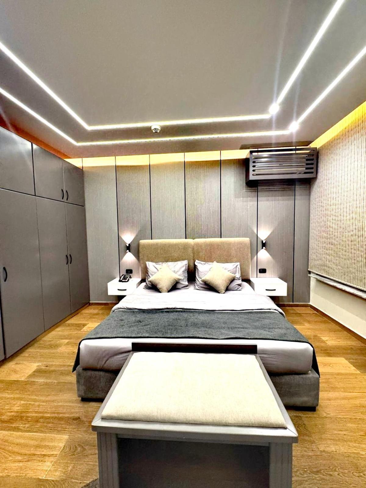 Queens Suite Hotel Beirut Ngoại thất bức ảnh