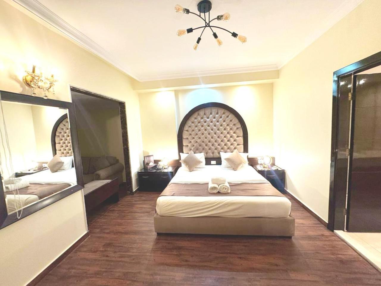 Queens Suite Hotel Beirut Ngoại thất bức ảnh